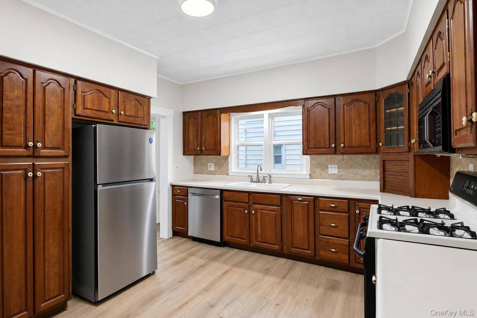 54 Ogden ST #Apt 1, Middletown, NY 10940