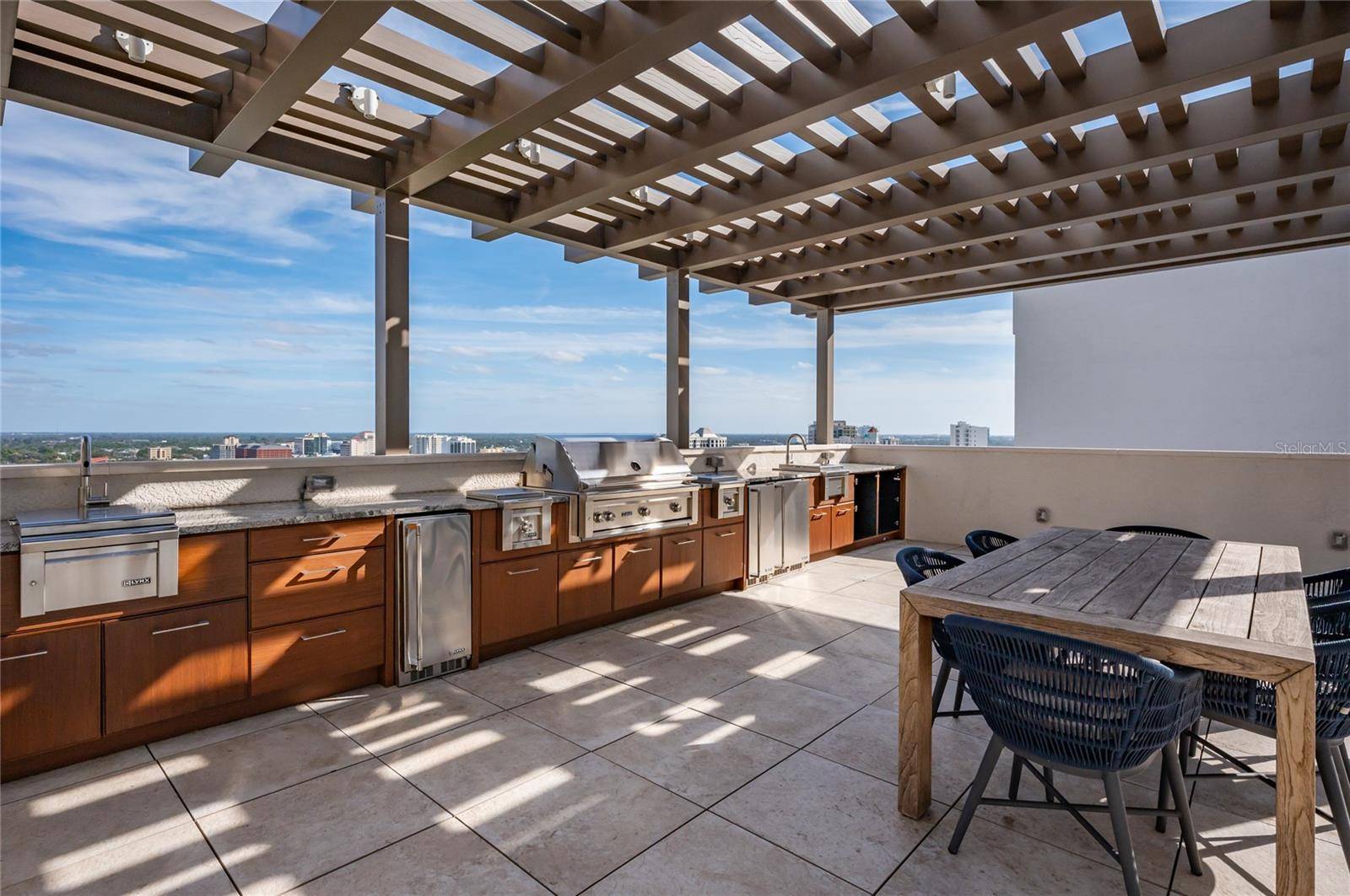540 N TAMIAMI TRL #1604, Sarasota, FL 34236