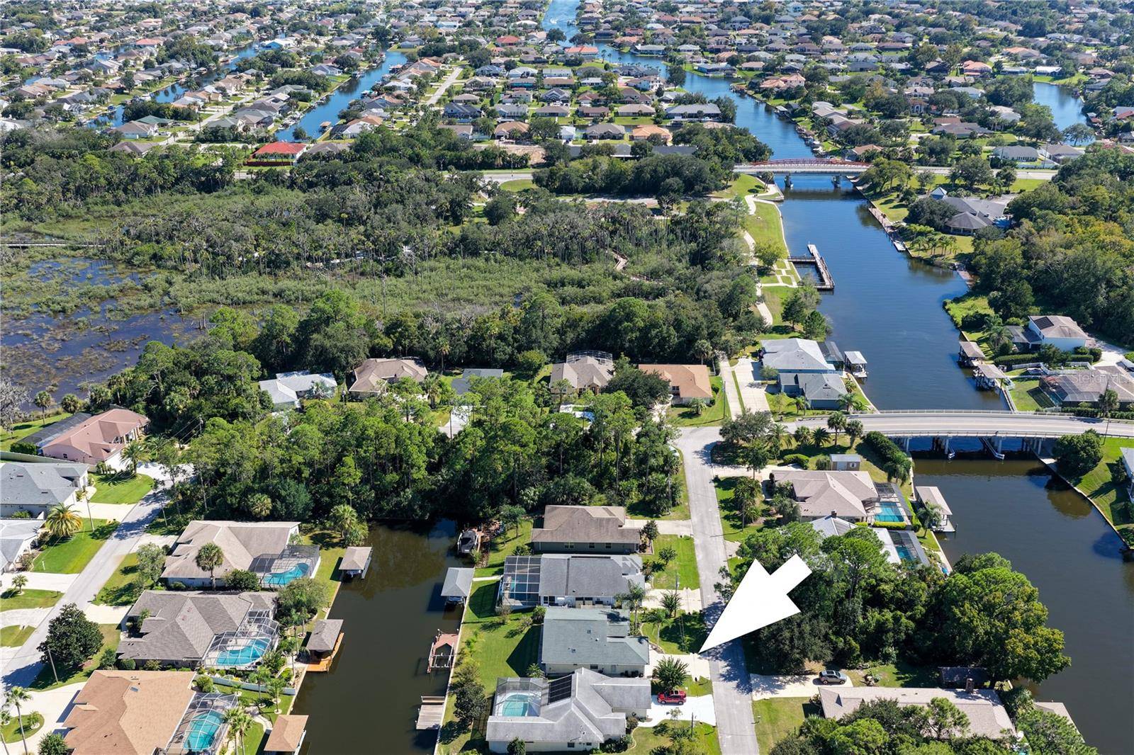 8 COLLEEN CT, Palm Coast, FL 32137