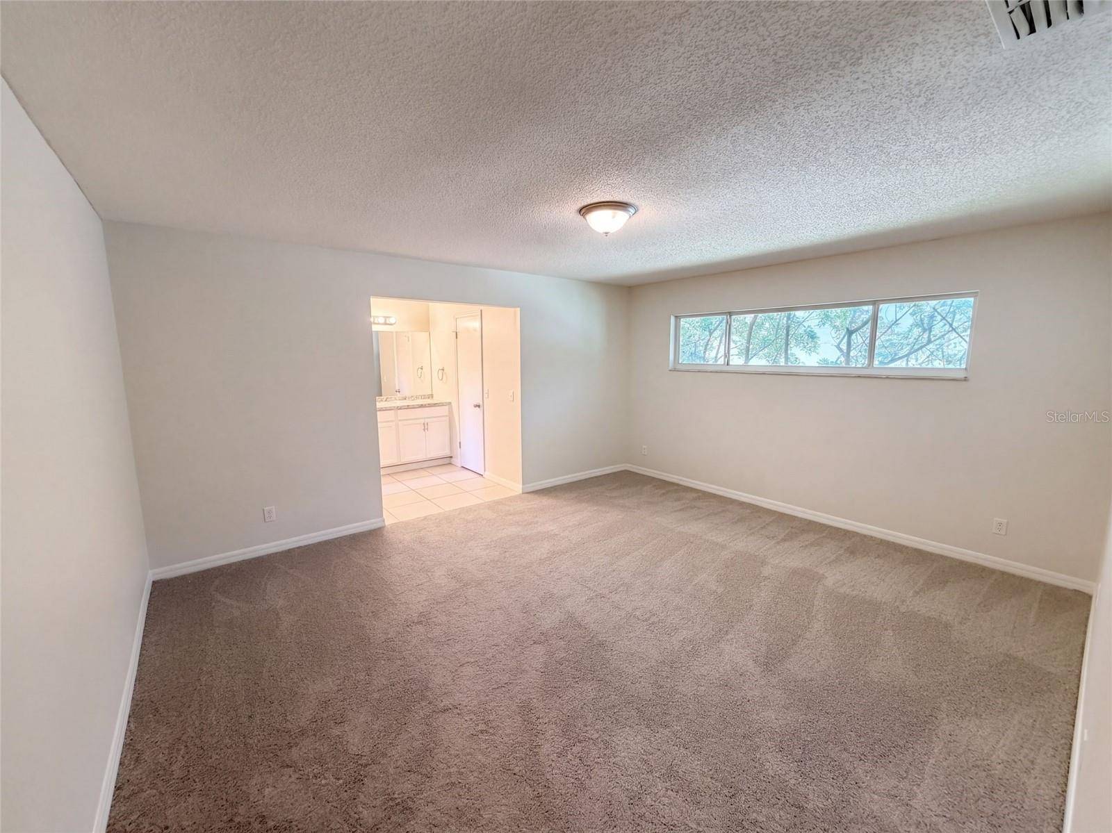 208 ROBIN RD, Altamonte Springs, FL 32701