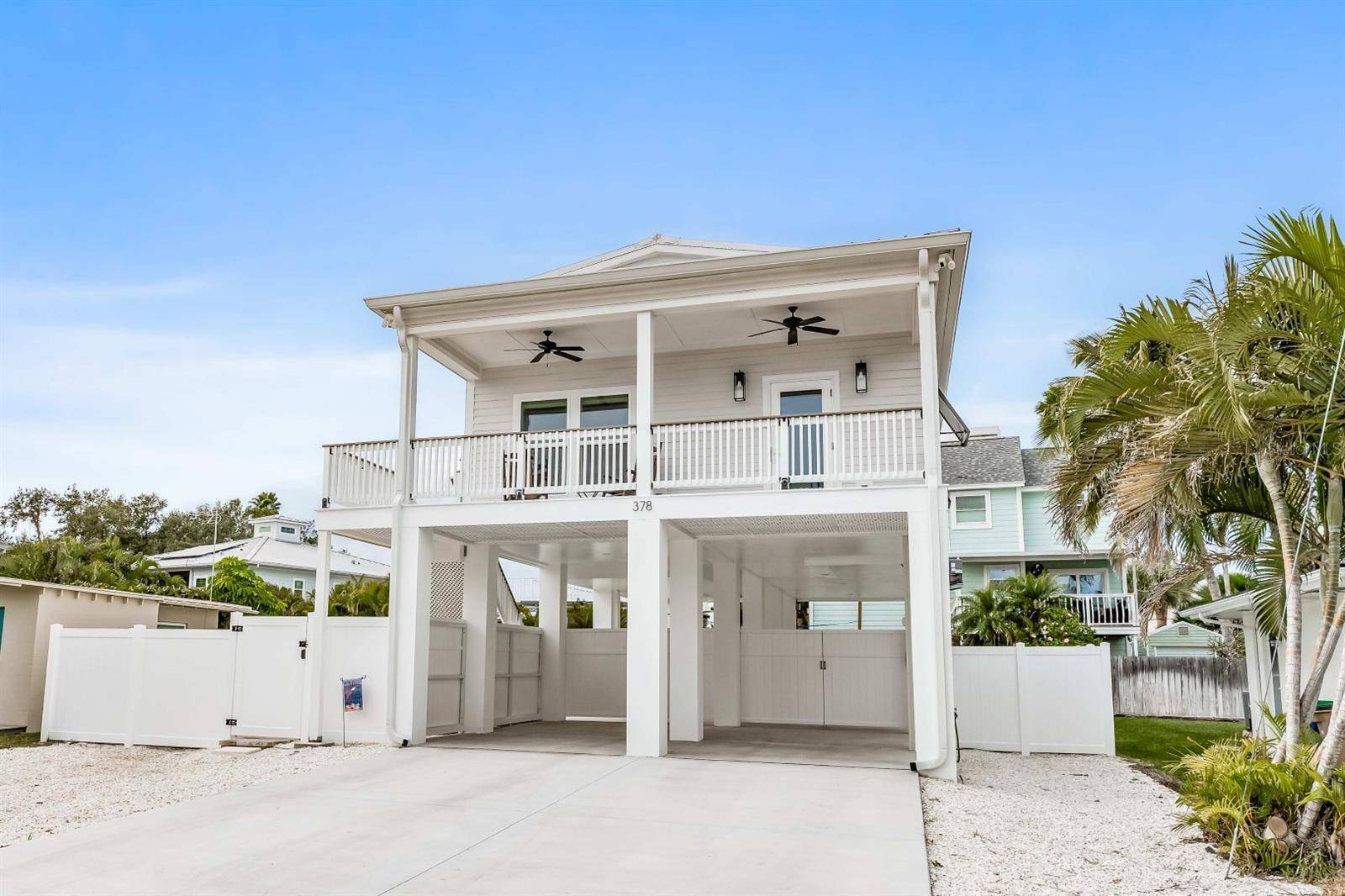 108 125TH AVE, Treasure Island, FL 33706