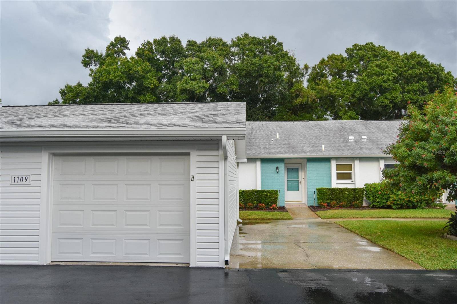 1109 TARTAN DR #B, Palm Harbor, FL 34684