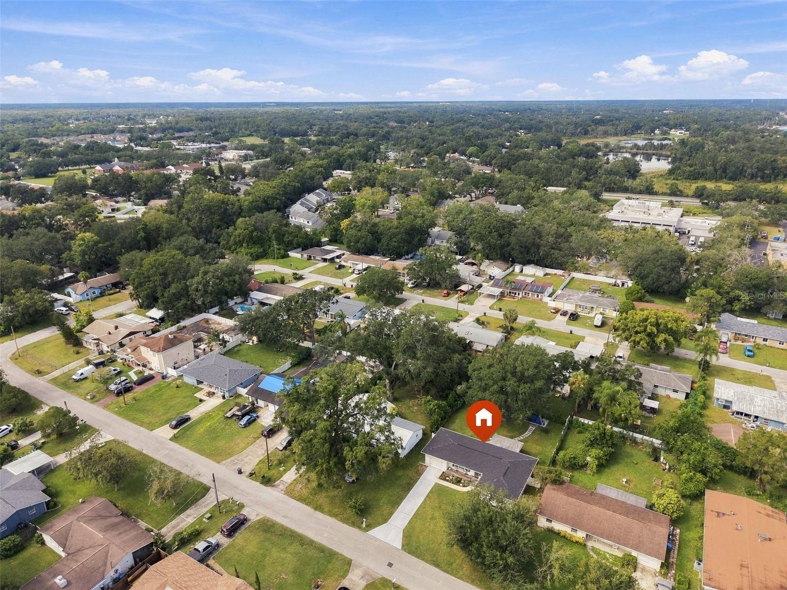 125 SIOBHAN AVE, Tampa, FL 33613