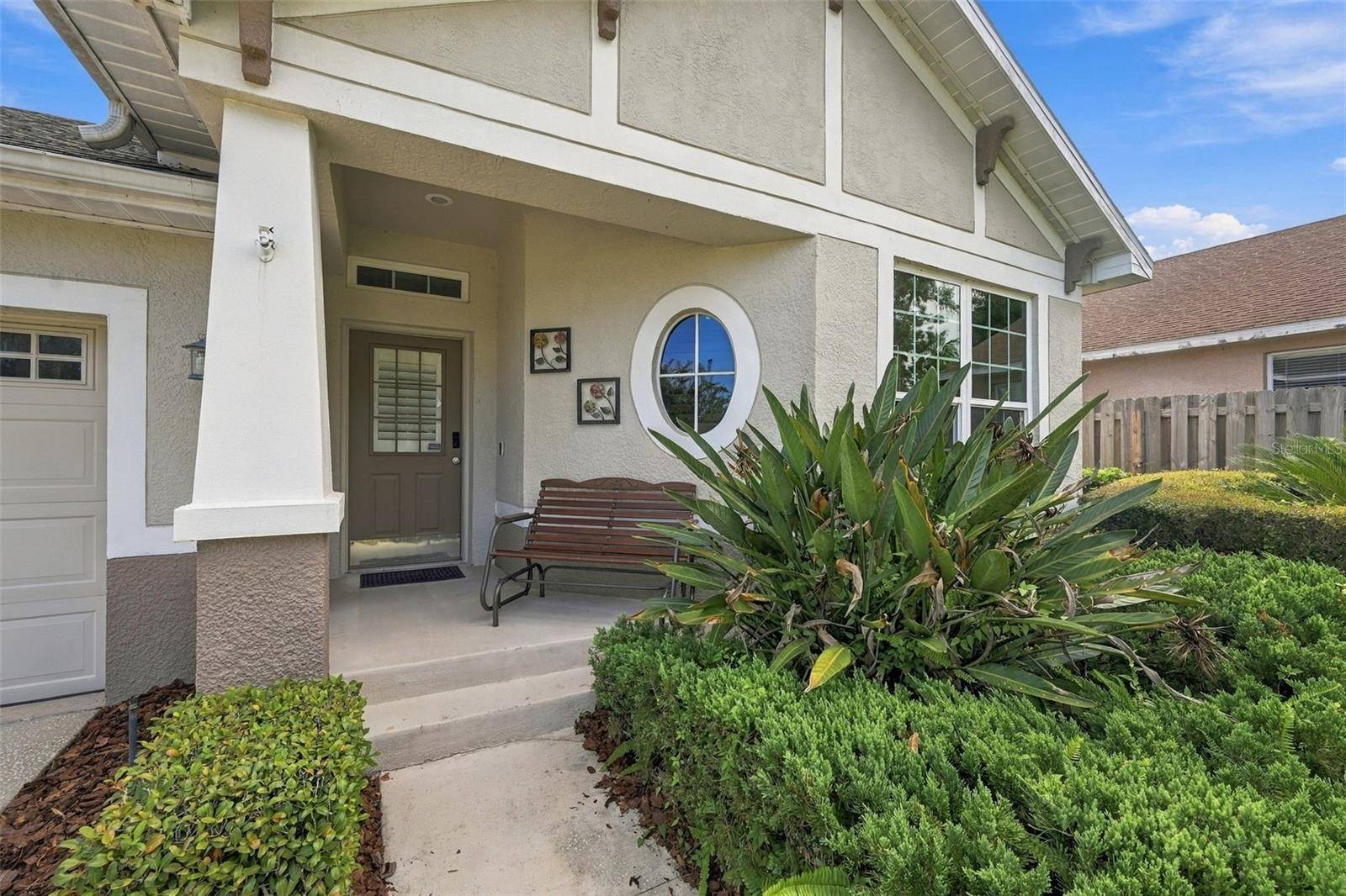 19401 MELODY FAIR PL, Lutz, FL 33558