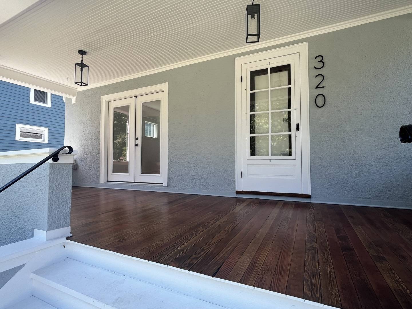 Address not disclosed, La Grange, IL 60525