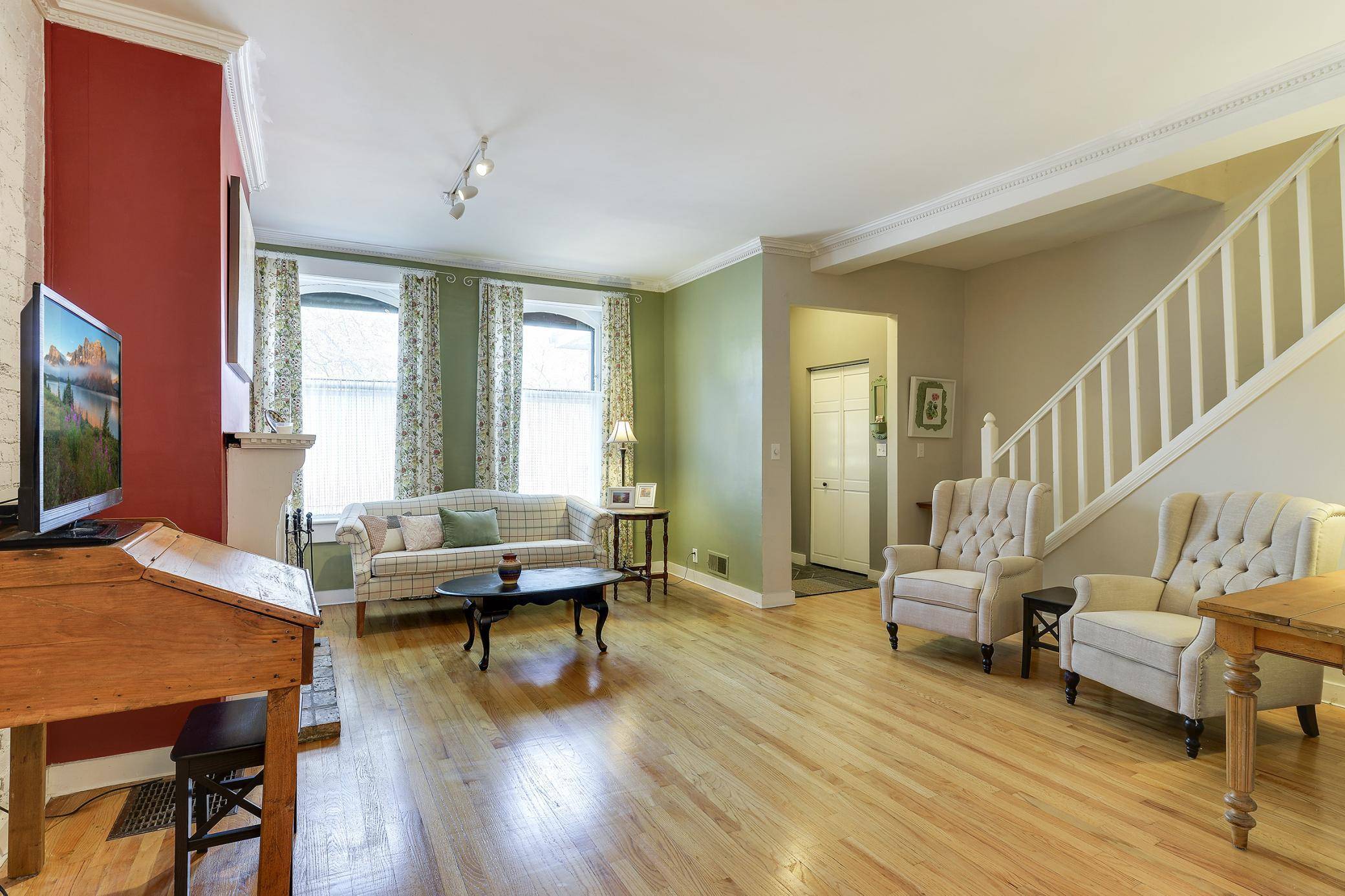 3 W 33rd ST, Minneapolis, MN 55408