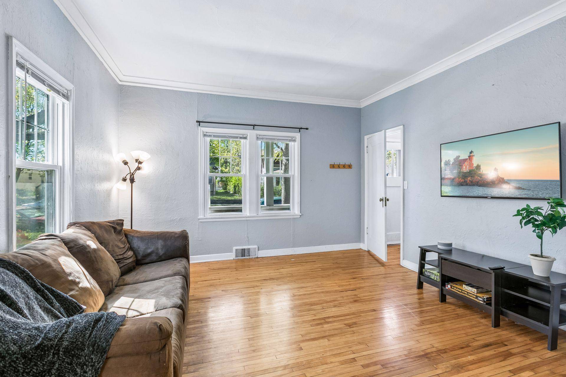 1505 Sherburne AVE, Saint Paul, MN 55104