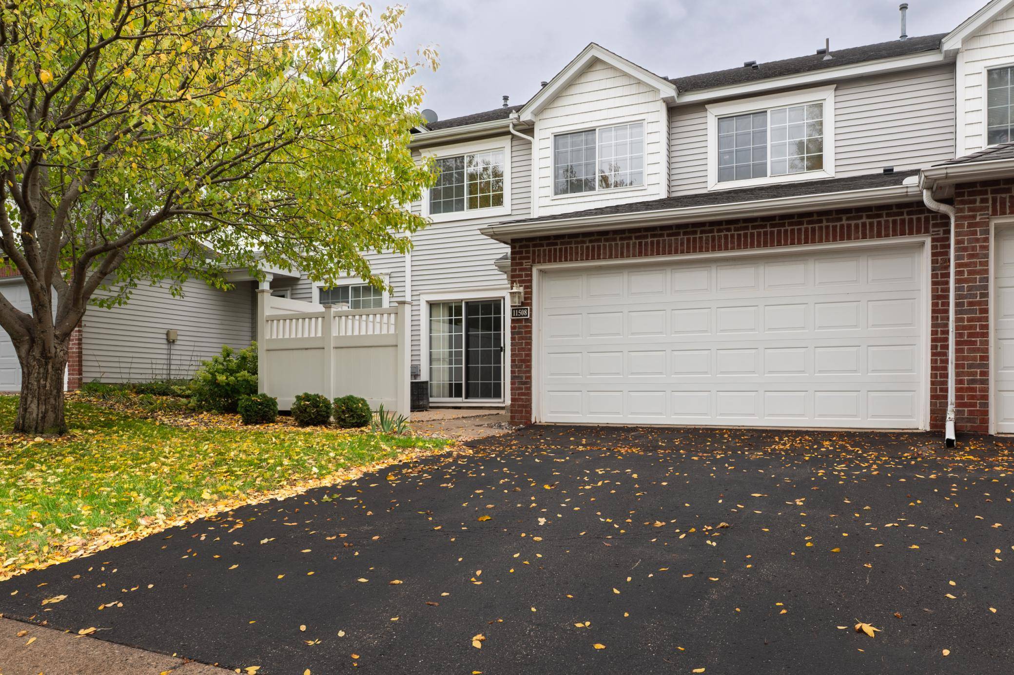 11508 Elmwood AVE N, Champlin, MN 55316