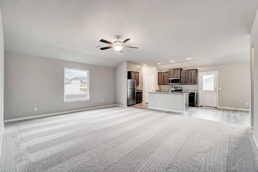 1902 Palmatum RD, El Reno, OK 73036