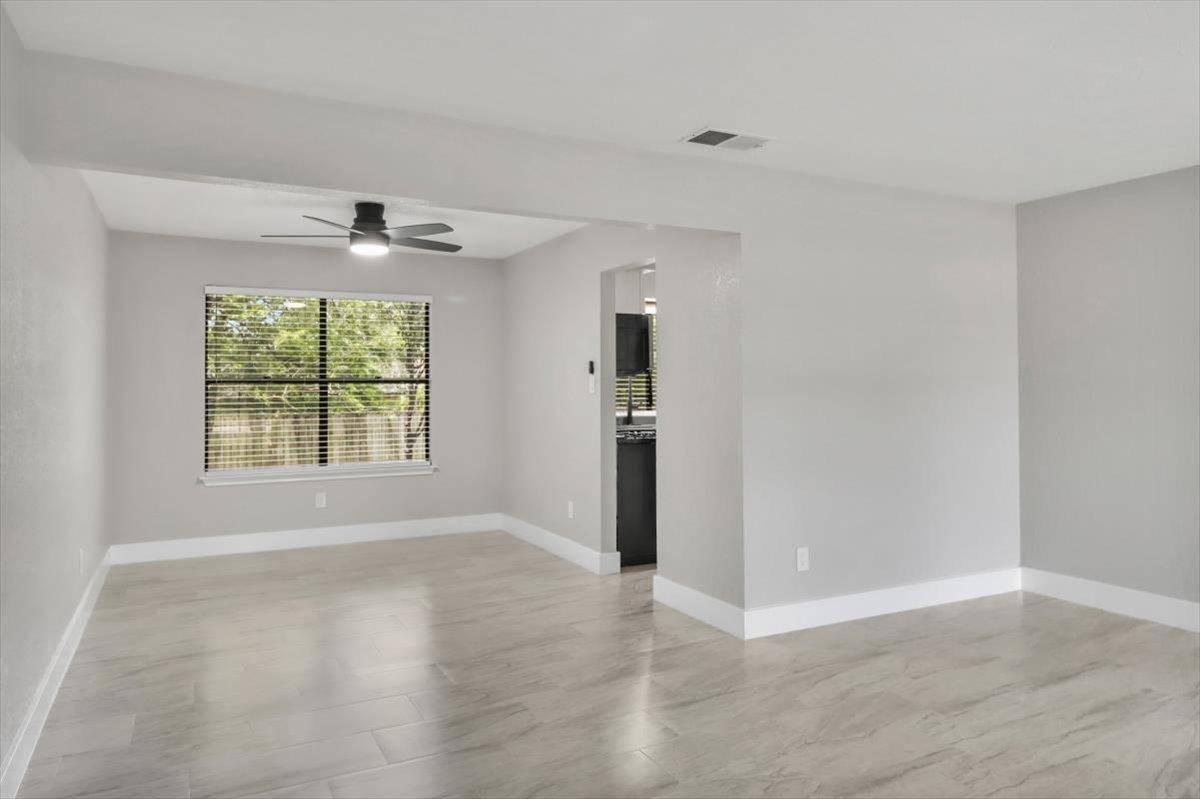 1612 Hermitage DR, Round Rock, TX 78681