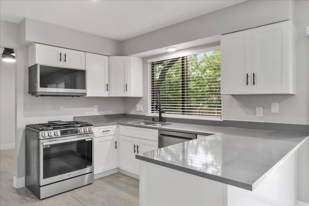 1612 Hermitage DR, Round Rock, TX 78681