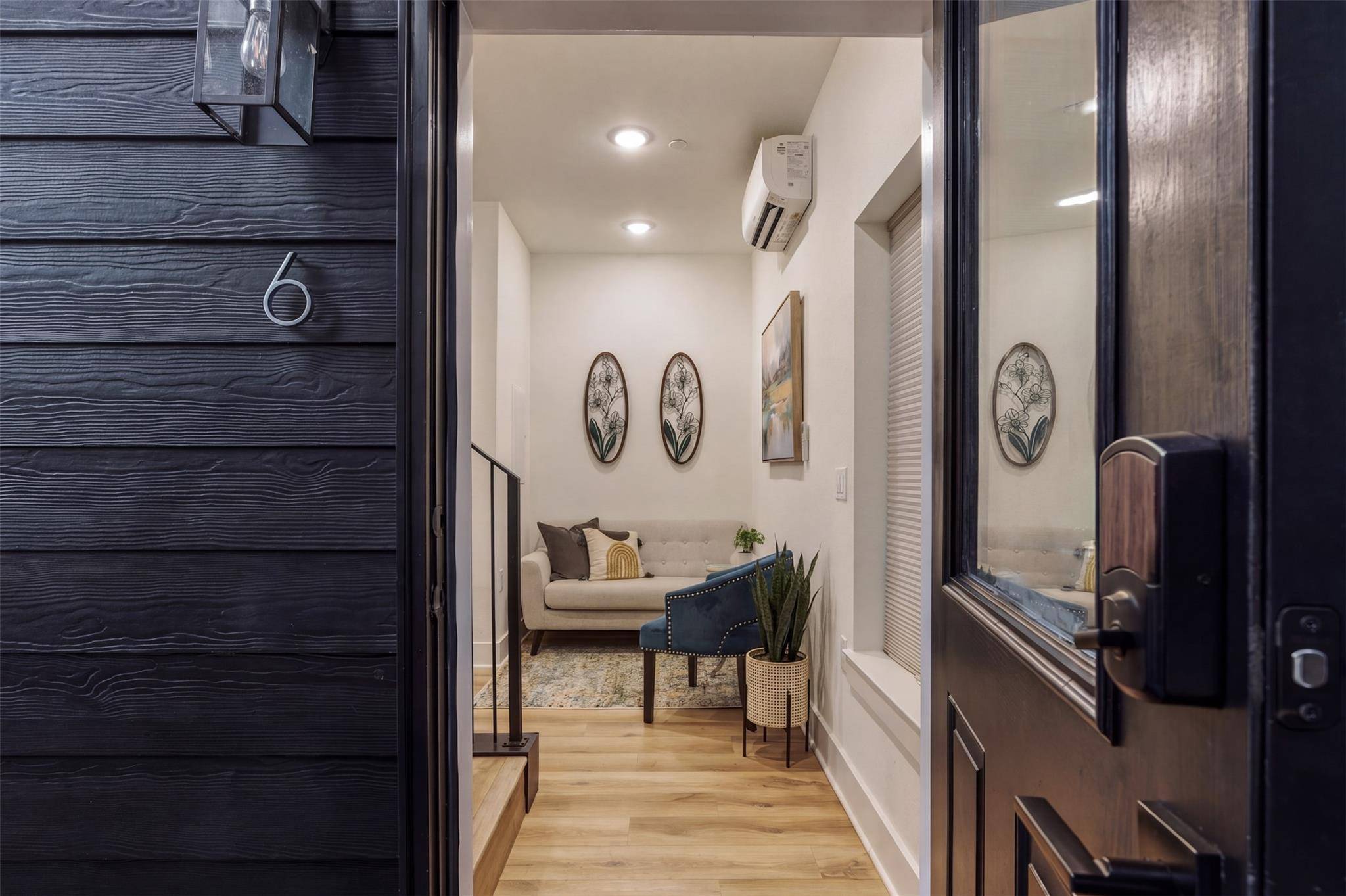 605 E 55th ST #6, Austin, TX 78751