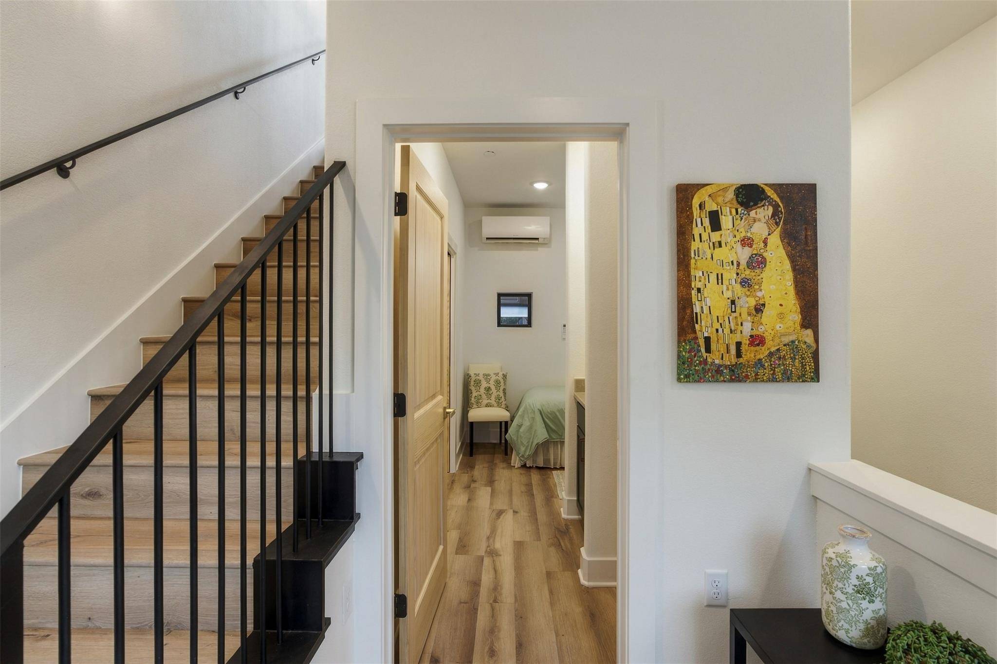 605 E 55th ST #6, Austin, TX 78751