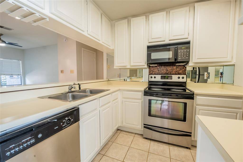 806 W 24th ST #236, Austin, TX 78705