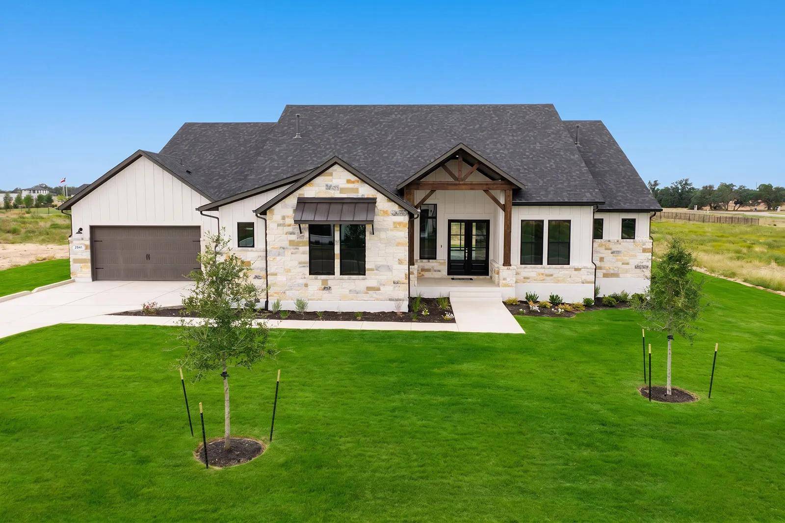 2941 Heritage Heights RD, Leander, TX 78641