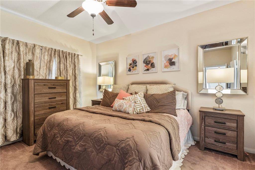 495 Shale CIR, Buda, TX 78610