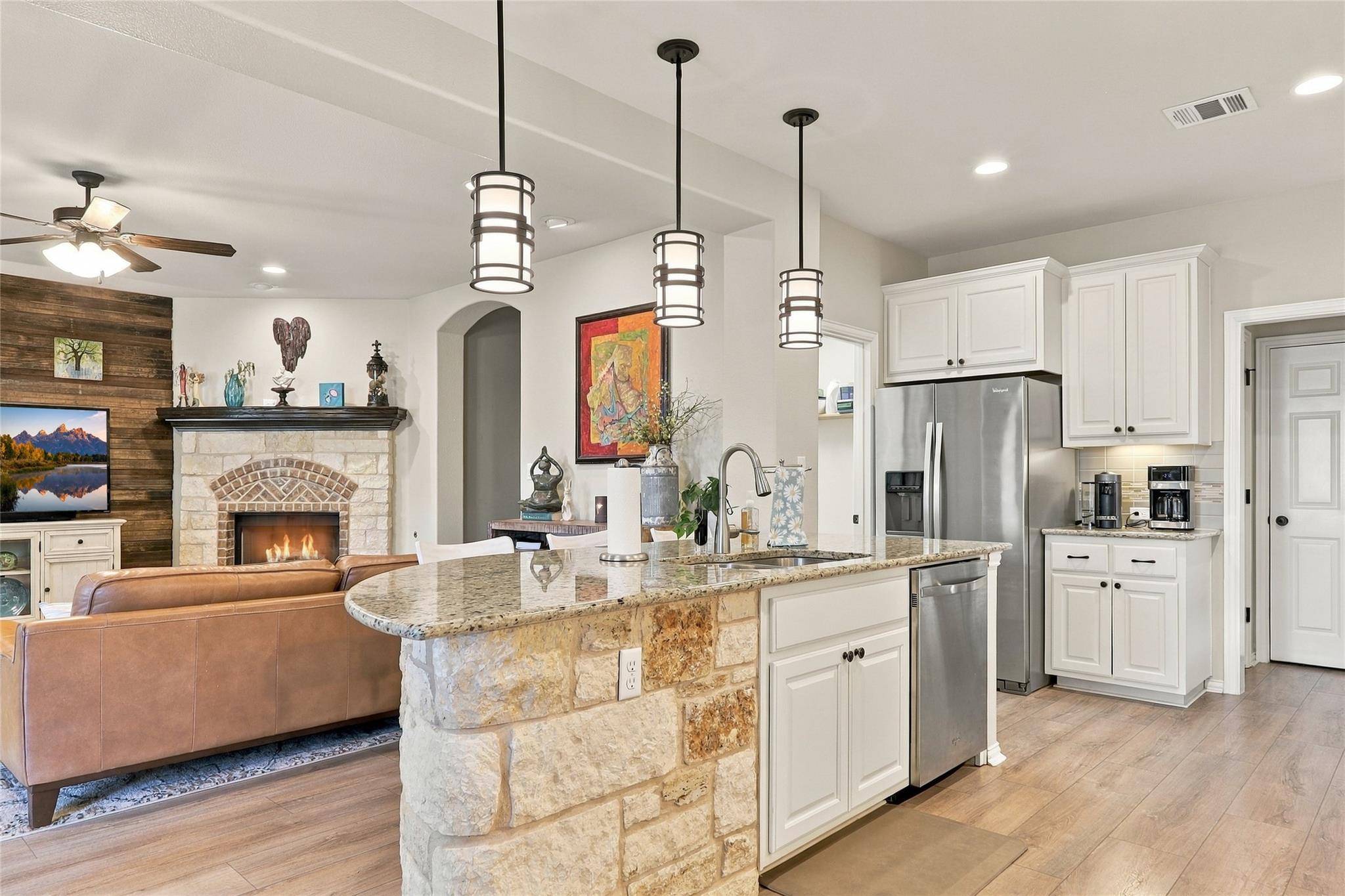320 Fort Cobb WAY, Georgetown, TX 78628
