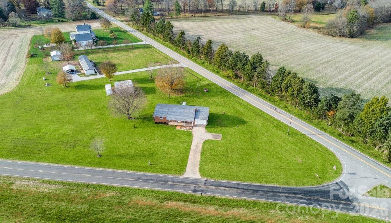 2890 Hobson RD, Cleveland, NC 27013