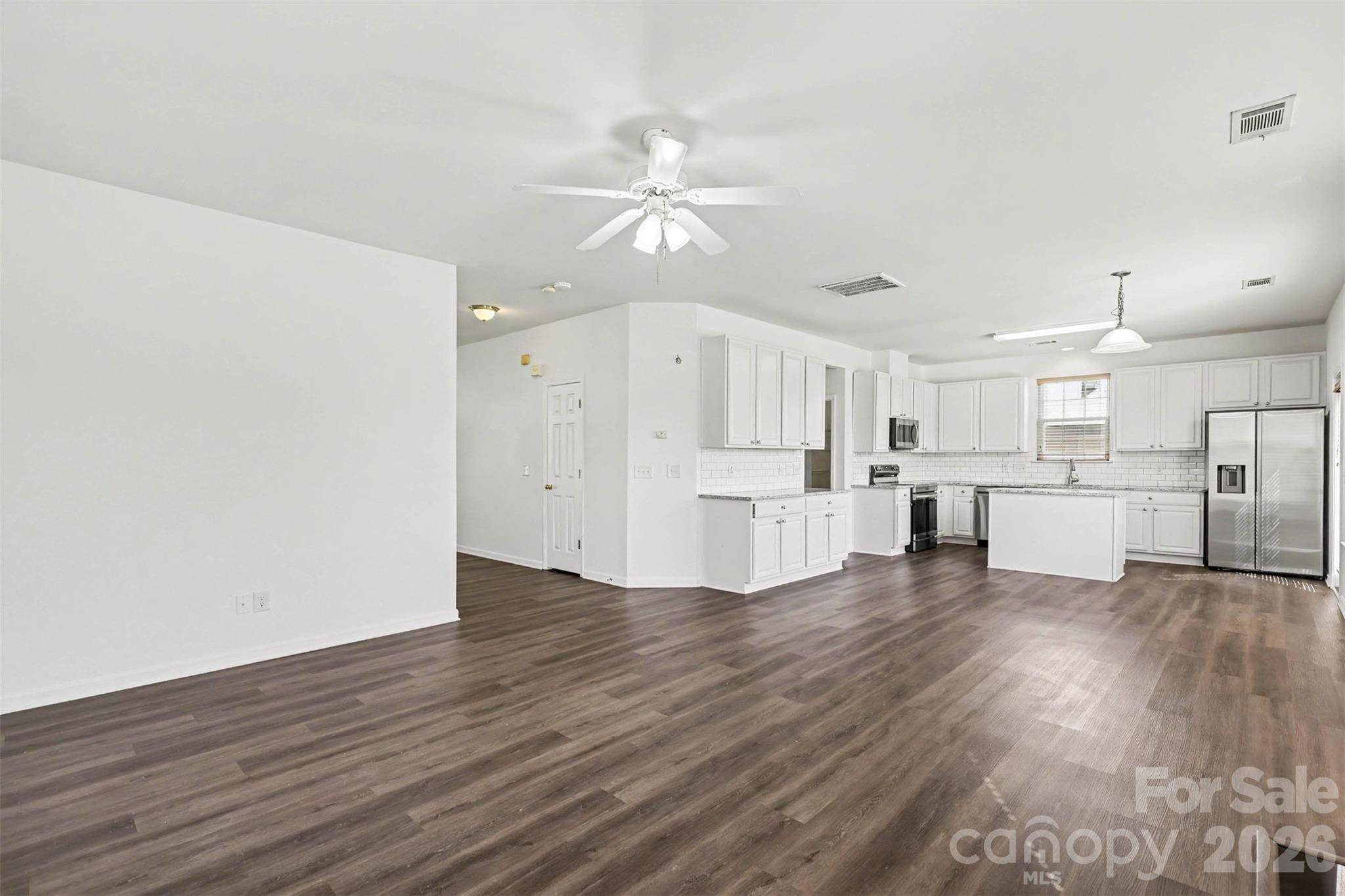 1530 Big Leaf DR, Charlotte, NC 28262