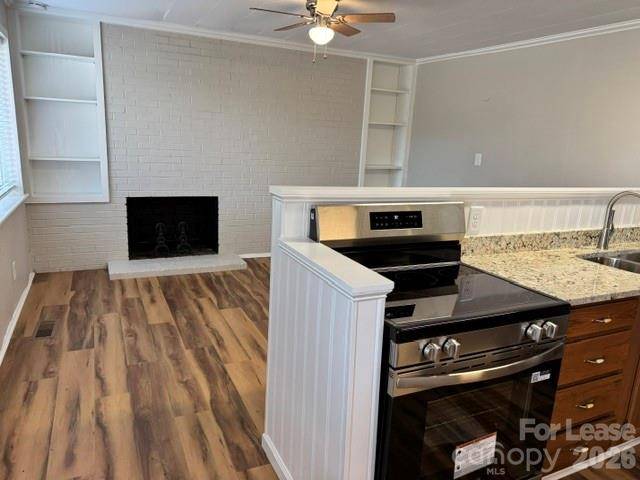 30 20th AVE NW, Hickory, NC 28601