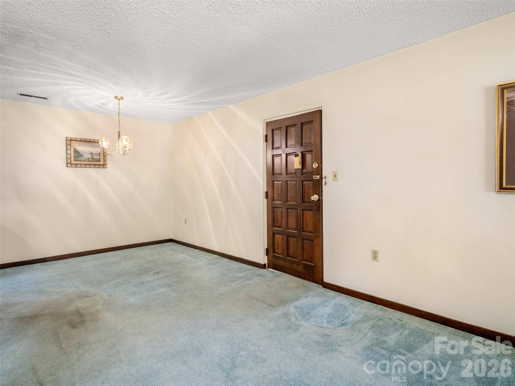 111 Shepard SQ #605, Brevard, NC 28712