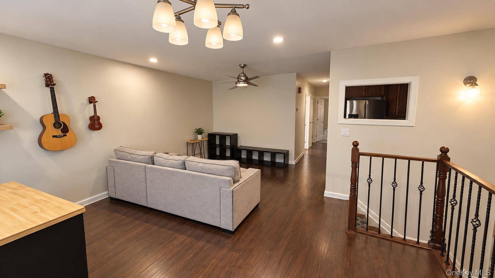 12 McKibbin CT, Brooklyn, NY 11206
