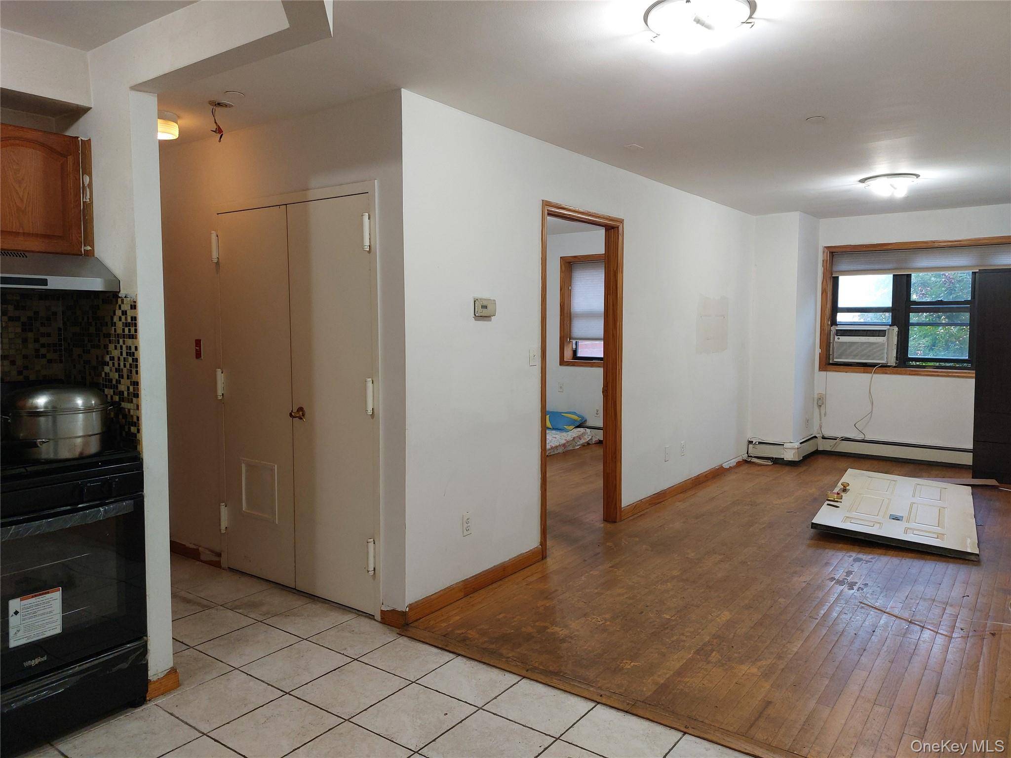 102-14 Lewis AVE #2D, Corona, NY 11368