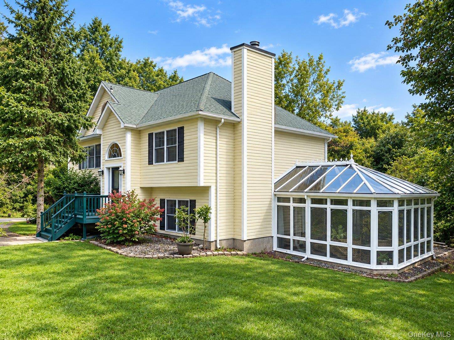 39 Moran WAY, Hopewell Junction, NY 12533