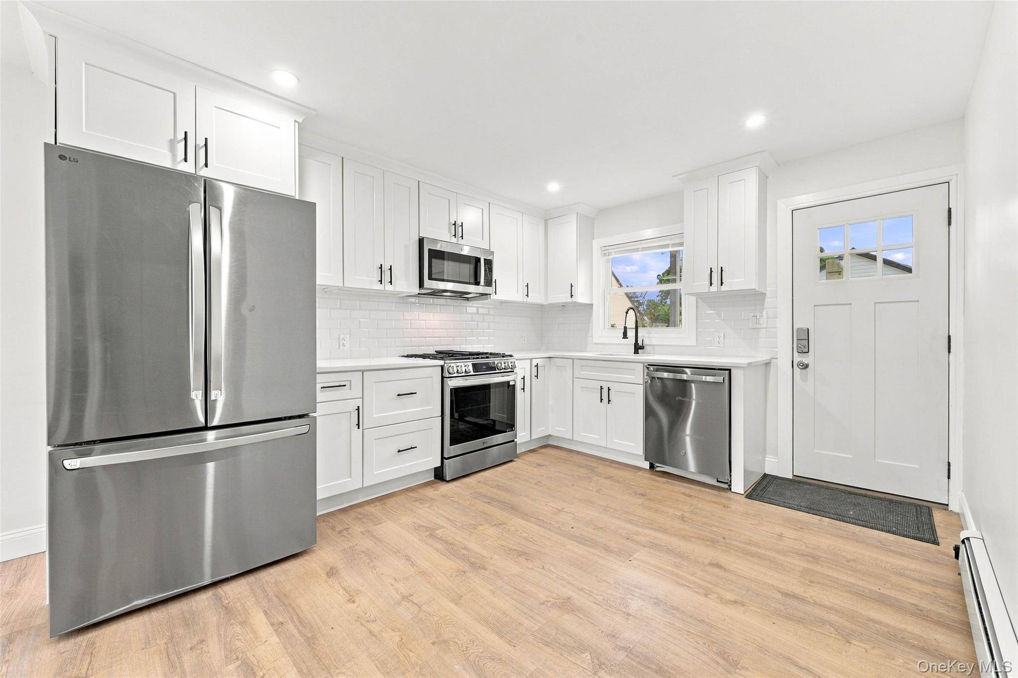 60 Mirin AVE #1st Floor, Roosevelt, NY 11575