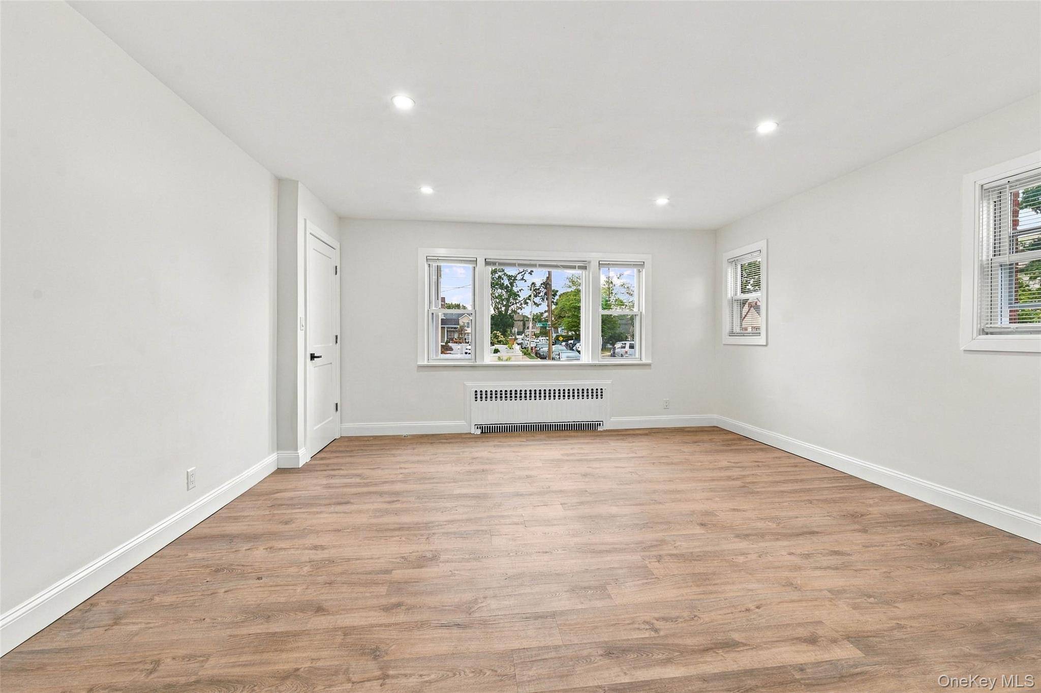 60 Mirin AVE #1st Floor, Roosevelt, NY 11575