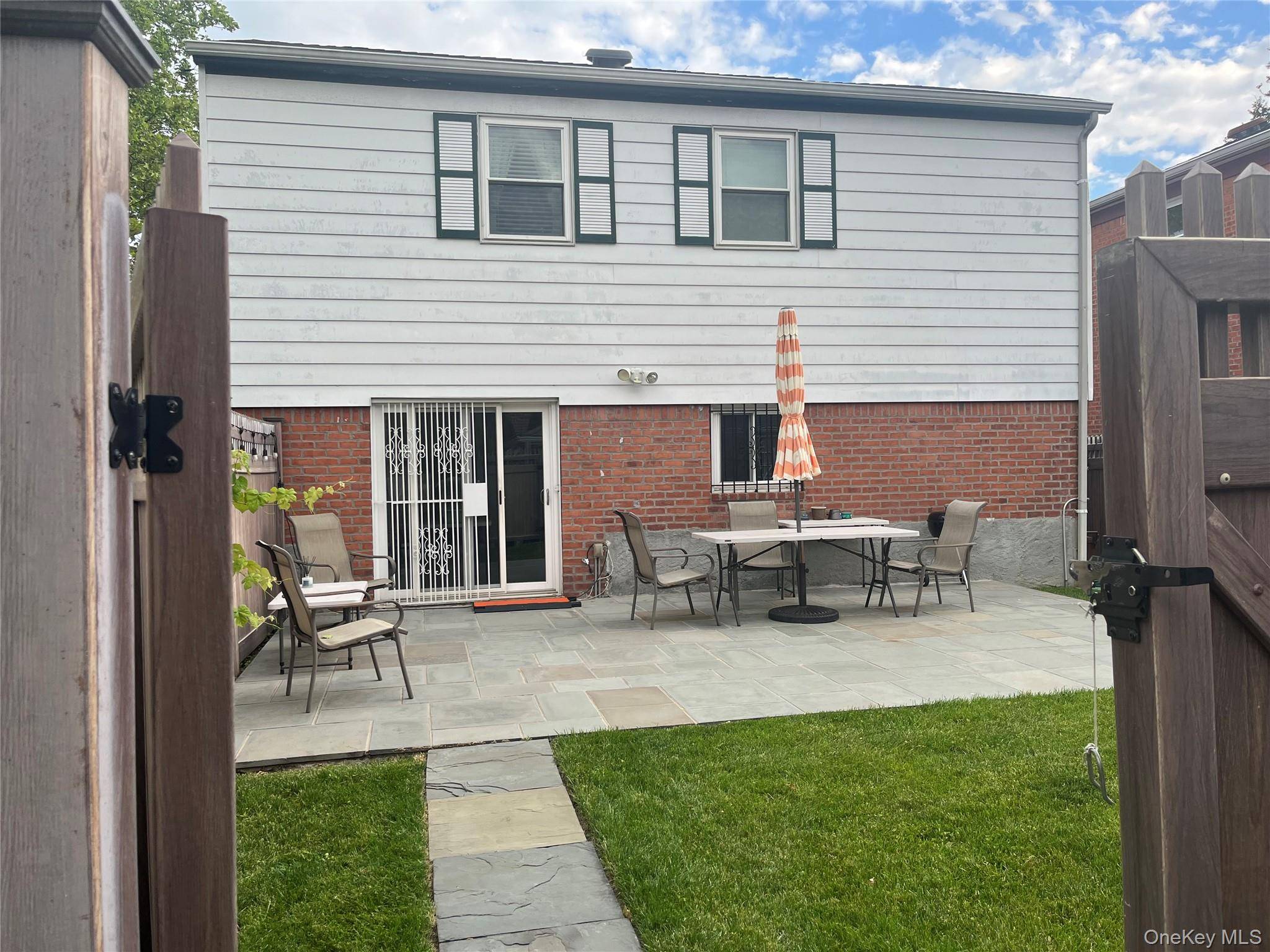 20953 28th AVE, Bayside, NY 11360