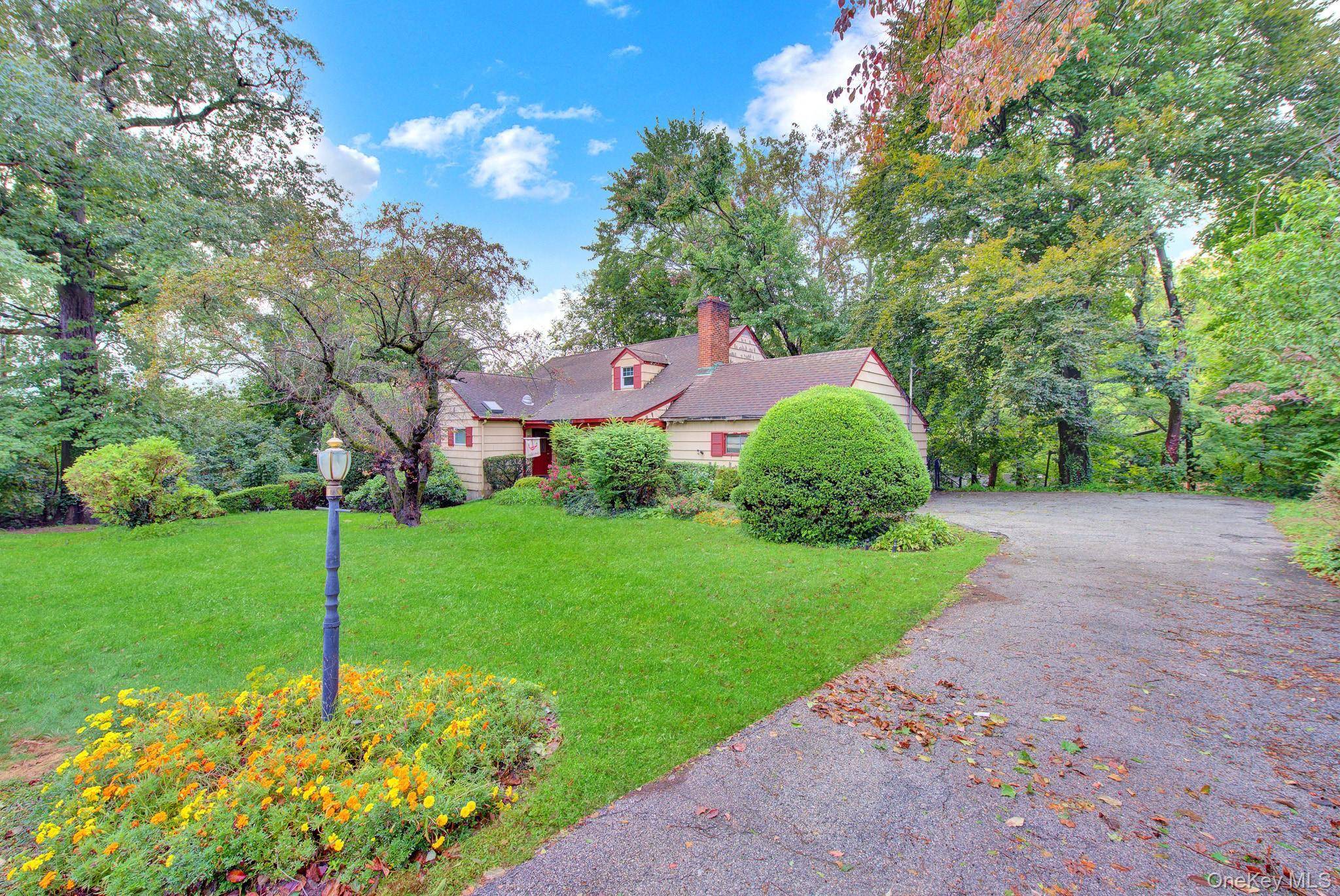 6 Soundview RD, Glen Cove, NY 11542
