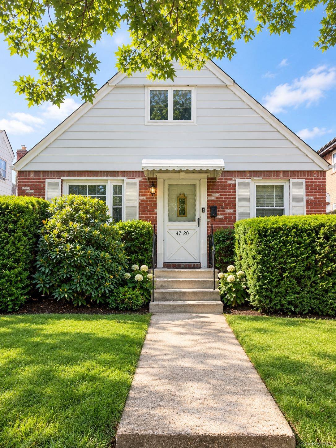 4720 201st ST, Bayside, NY 11361