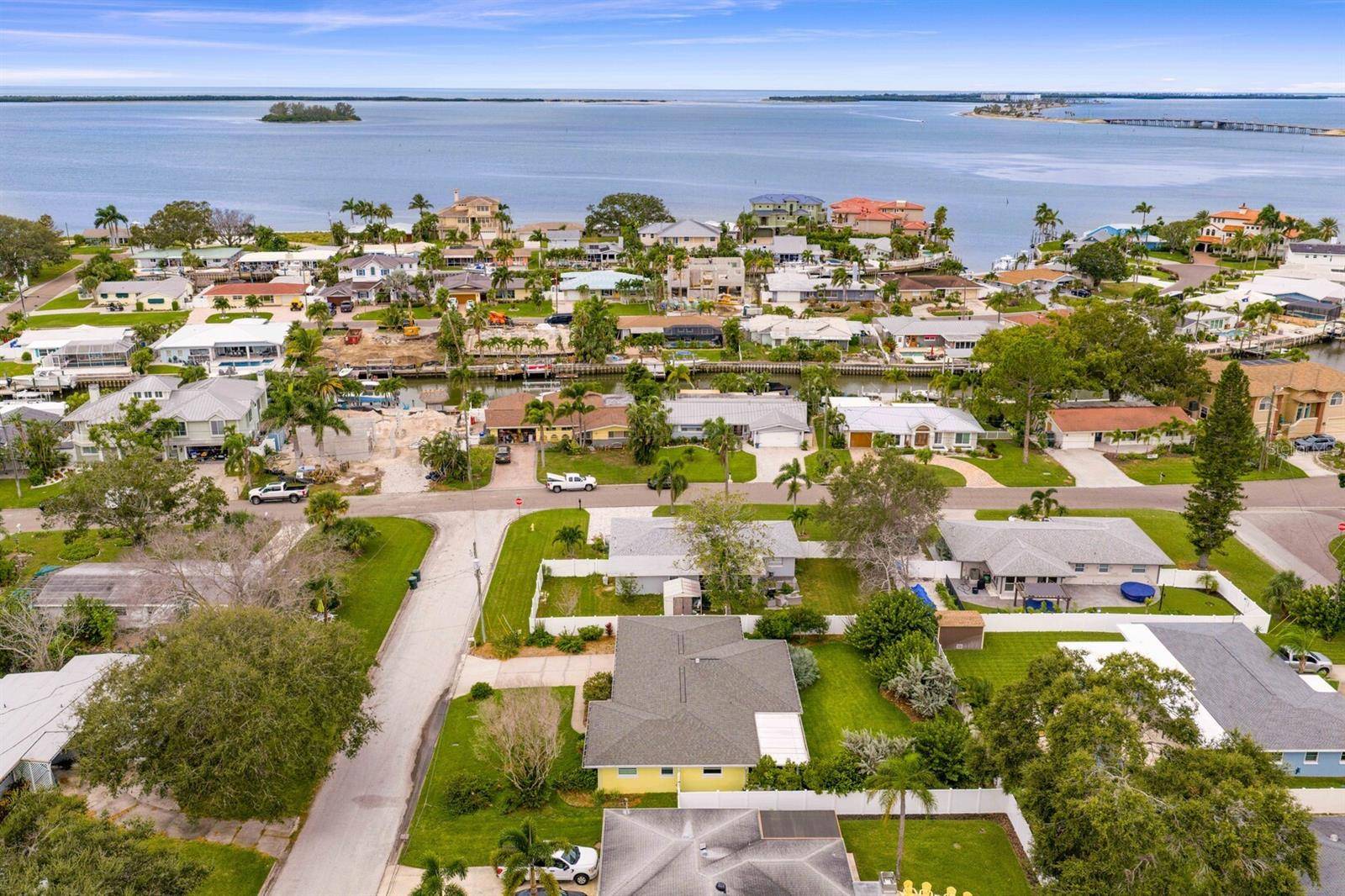 88 NEW JERSEY DR, Dunedin, FL 34698
