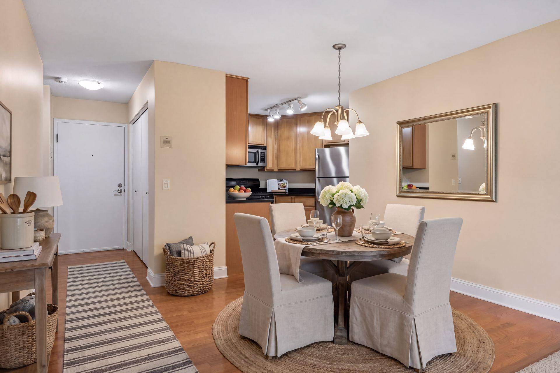 3540 Hennepin AVE #316, Minneapolis, MN 55408