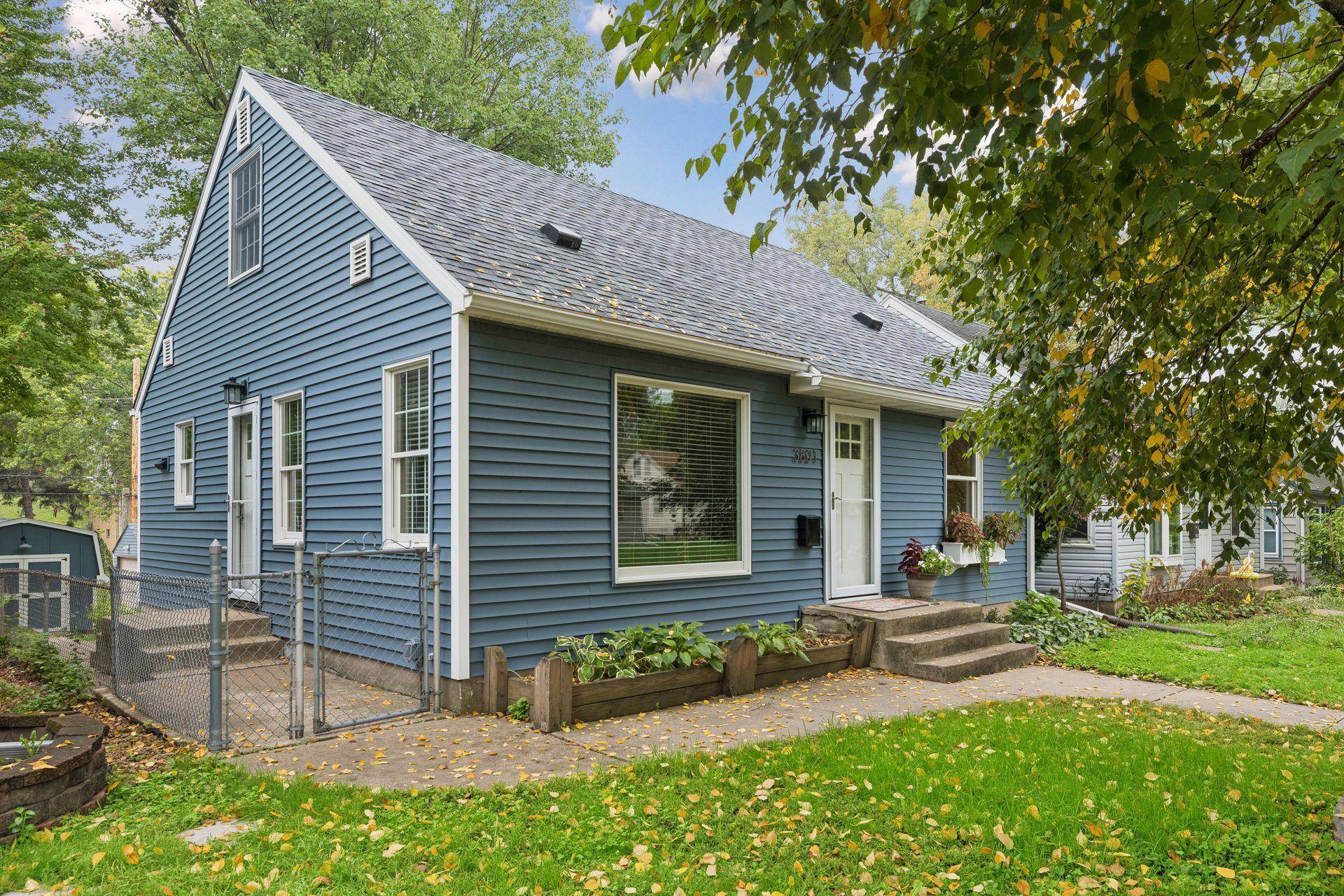 3801 26 1/2 AVE N, Robbinsdale, MN 55422