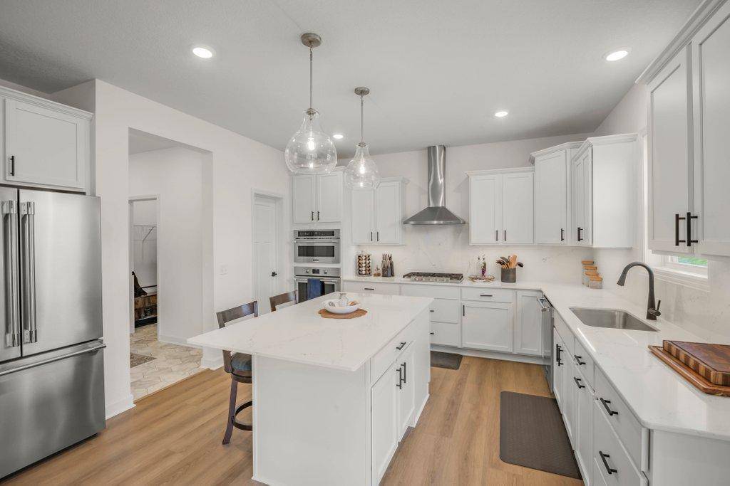 716 Longmeadow LN, Waconia, MN 55387