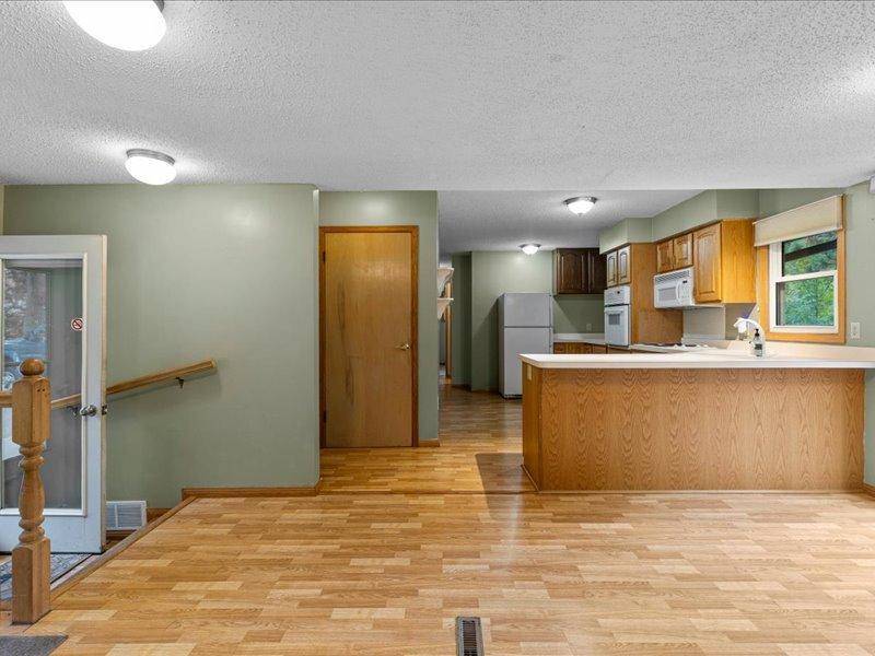13380 Memorywood DR, Baxter, MN 56425