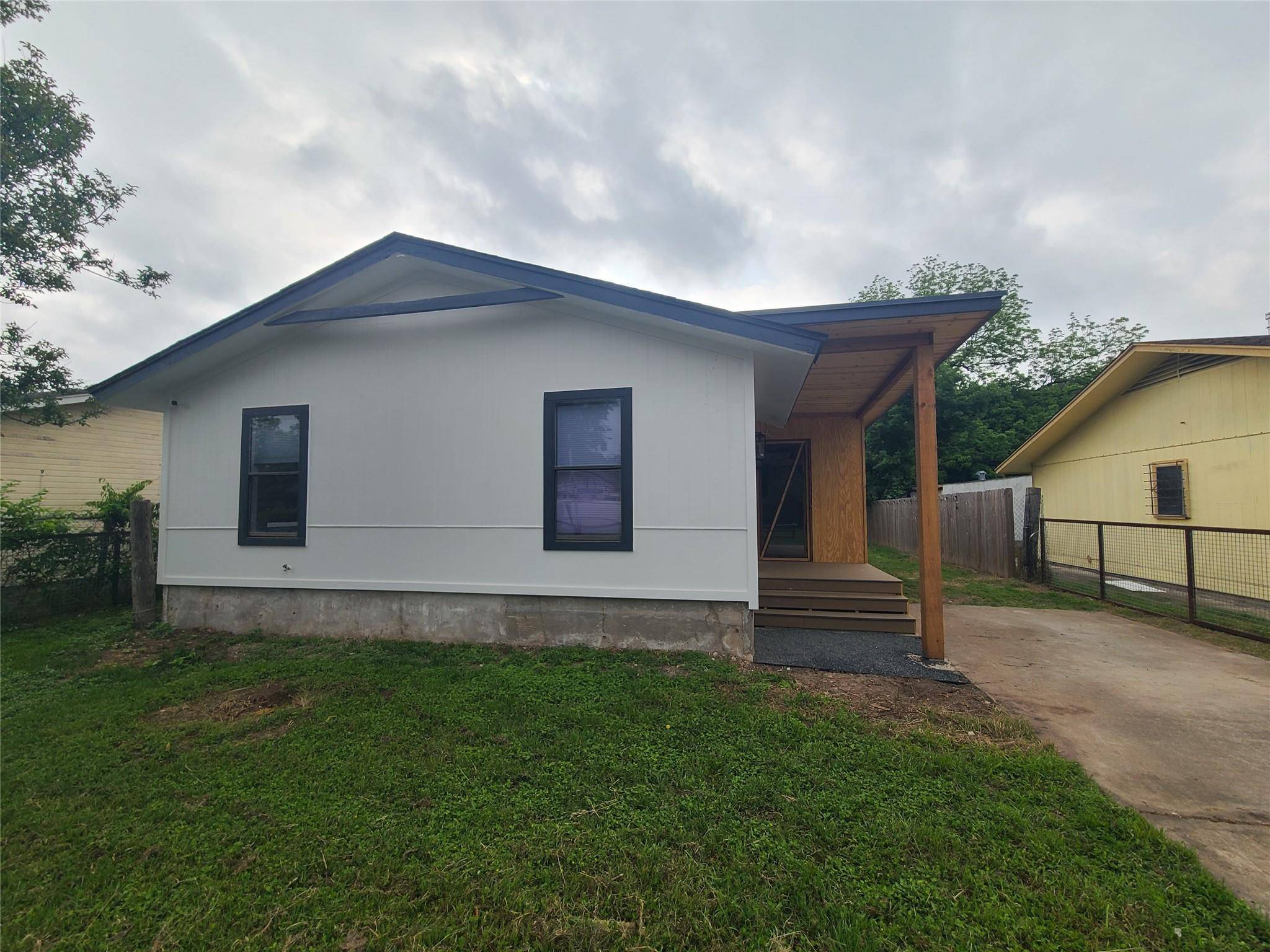 1147 Brookswood Ave, Austin, TX 78721