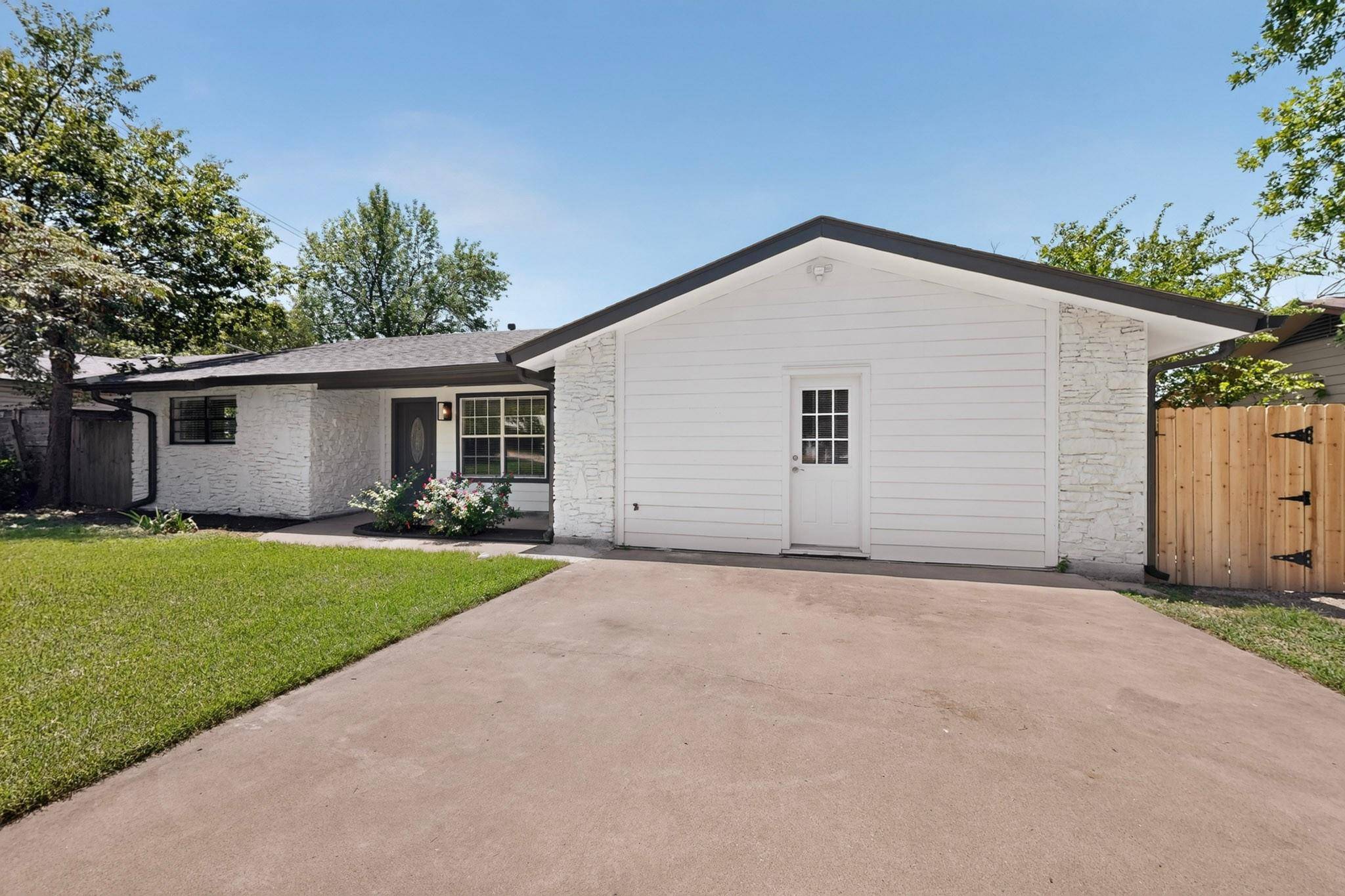 2307 Galway ST, Austin, TX 78758