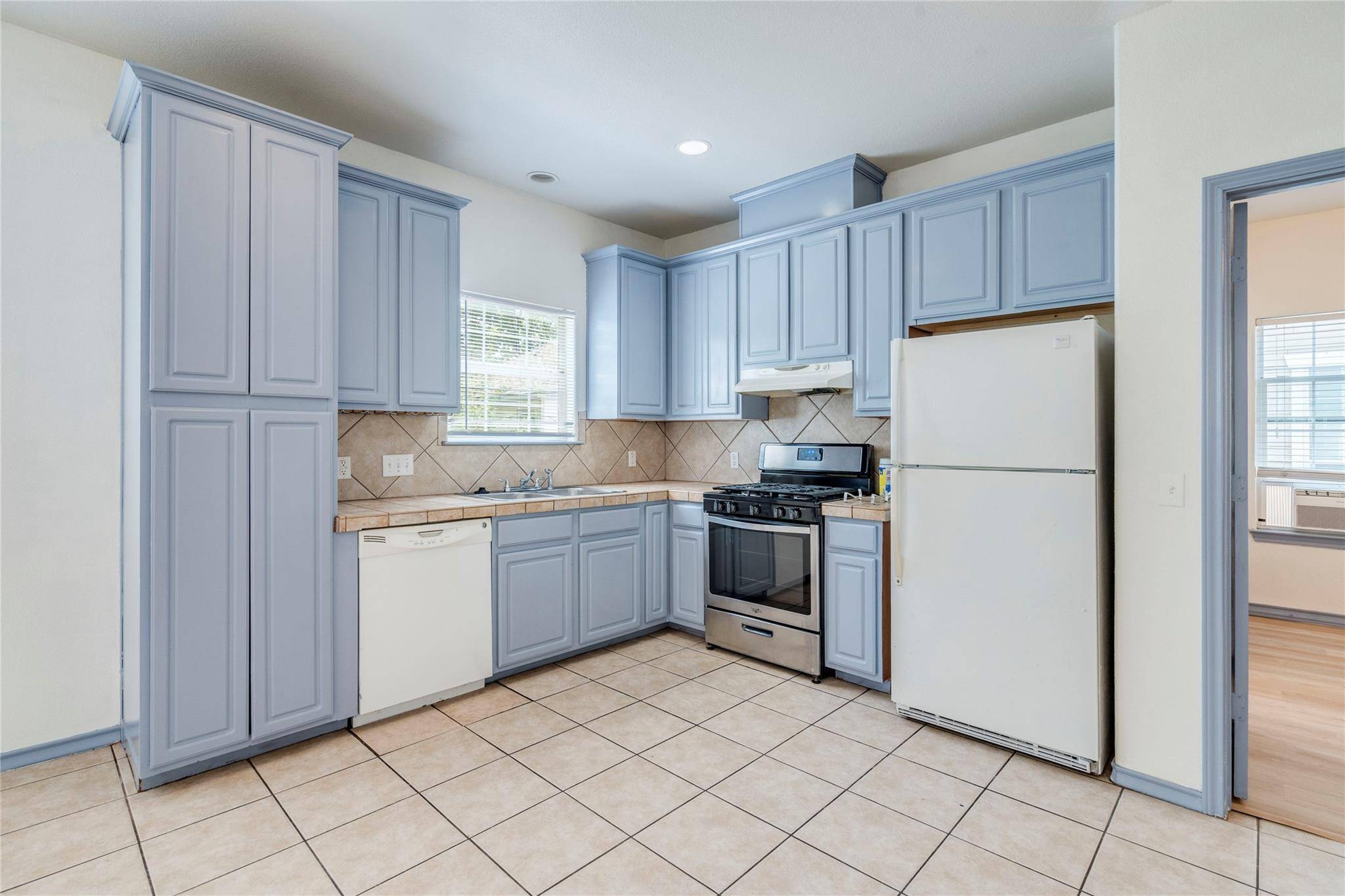 5503 Duval ST #B, Austin, TX 78751
