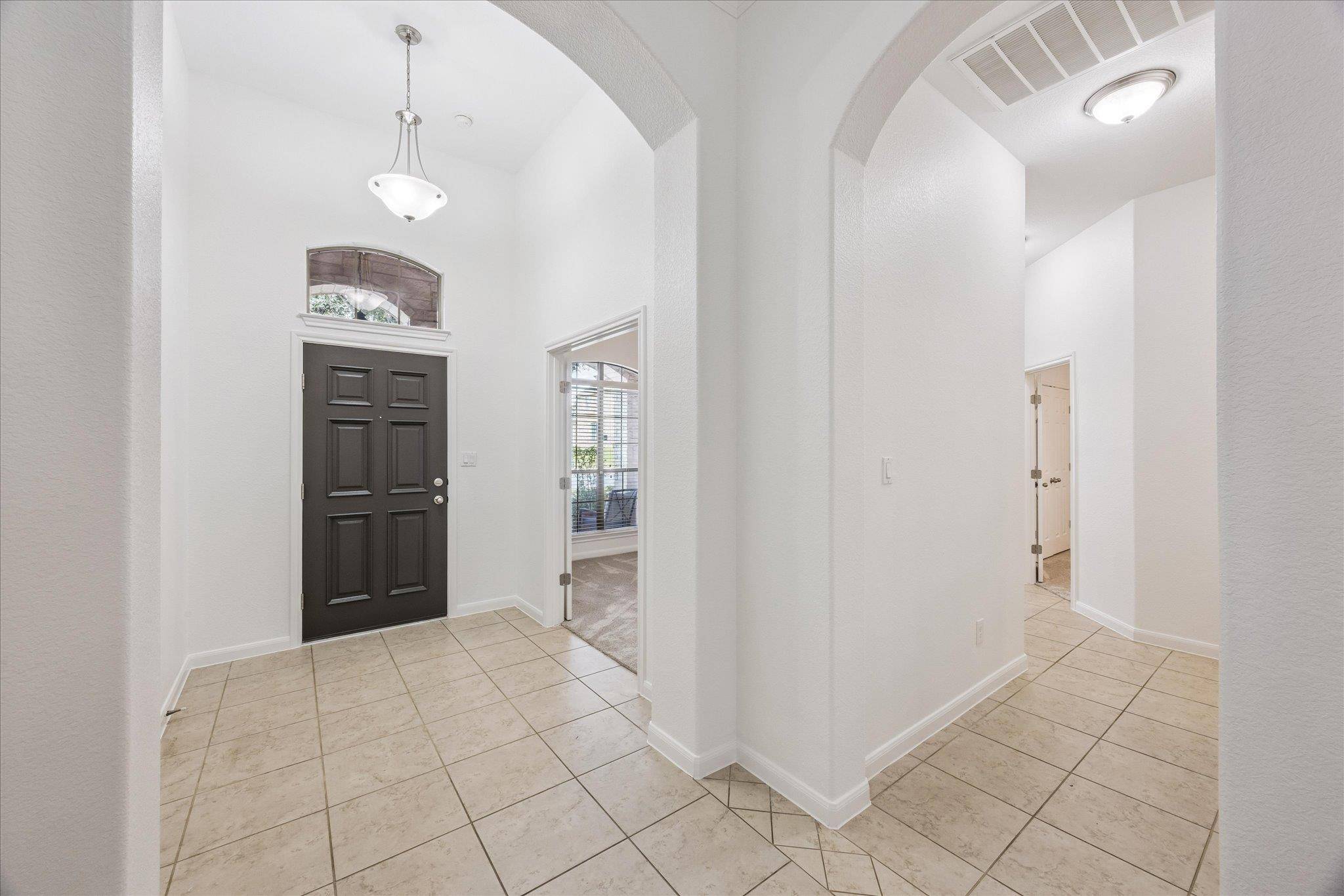 2163 Garlic Creek DR, Buda, TX 78610