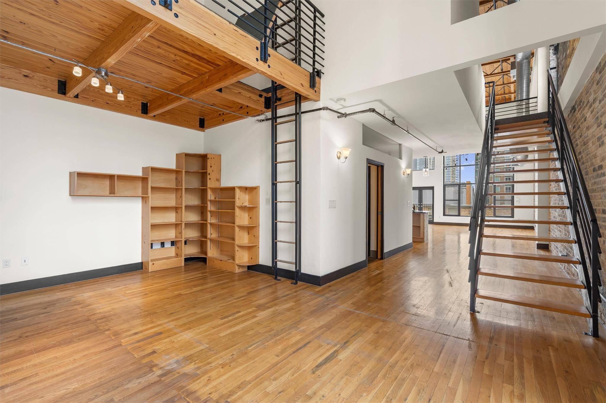 411 Brazos ST #312, Austin, TX 78701