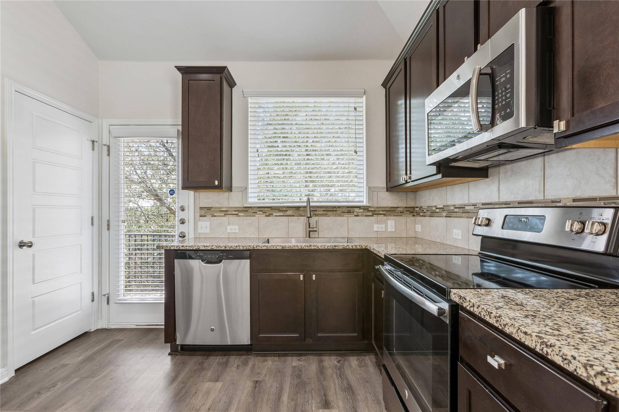 6105 Steep Cactus TRL #A, Austin, TX 78735