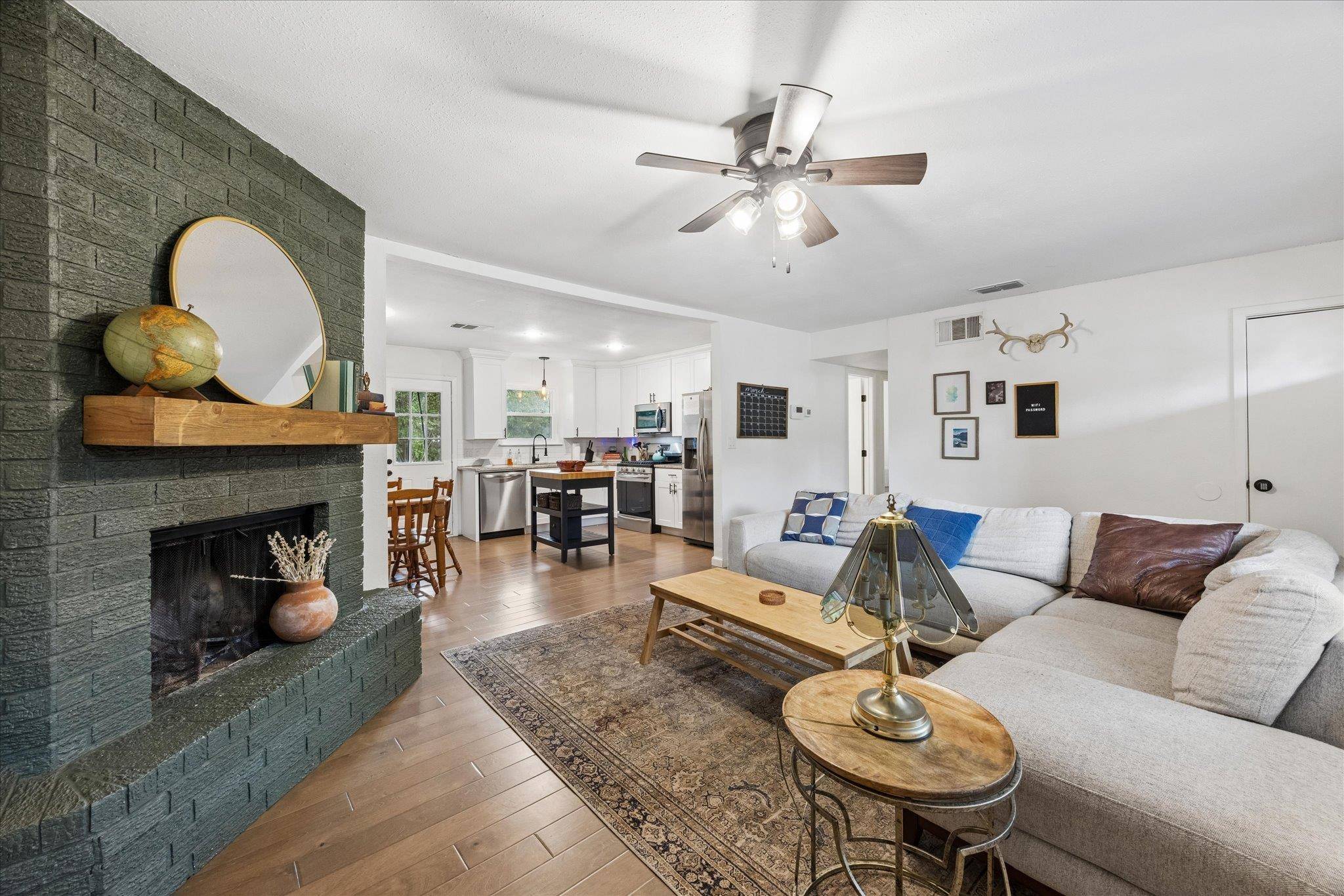 2205 Quail Meadow DR, Georgetown, TX 78626