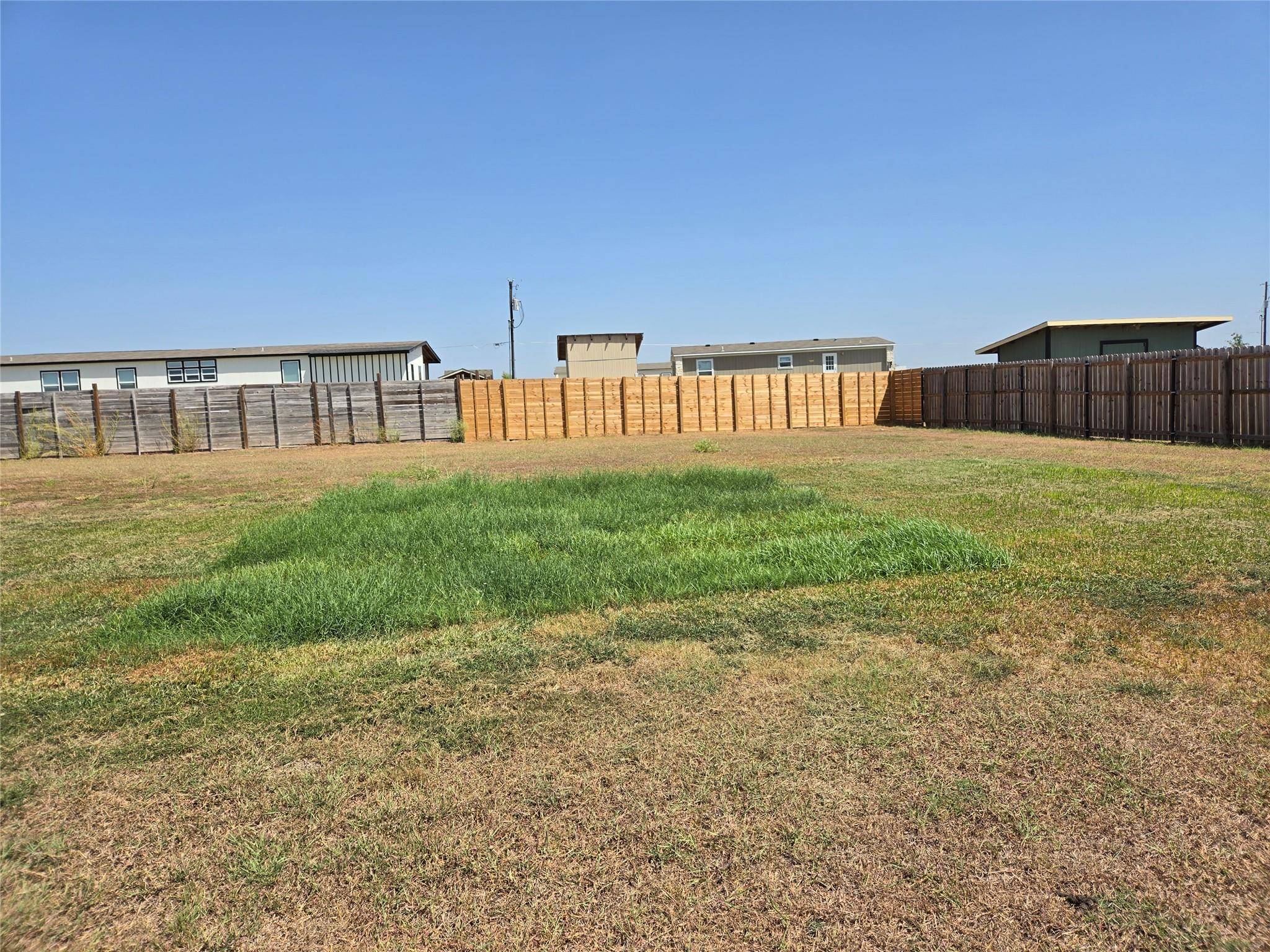166 Brown Pelican DR, Del Valle, TX 78617
