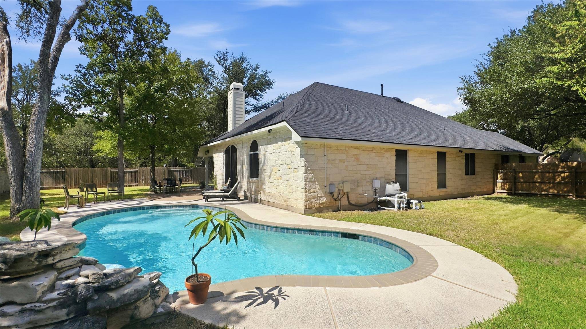 4605 Eagle Feather DR, Austin, TX 78735