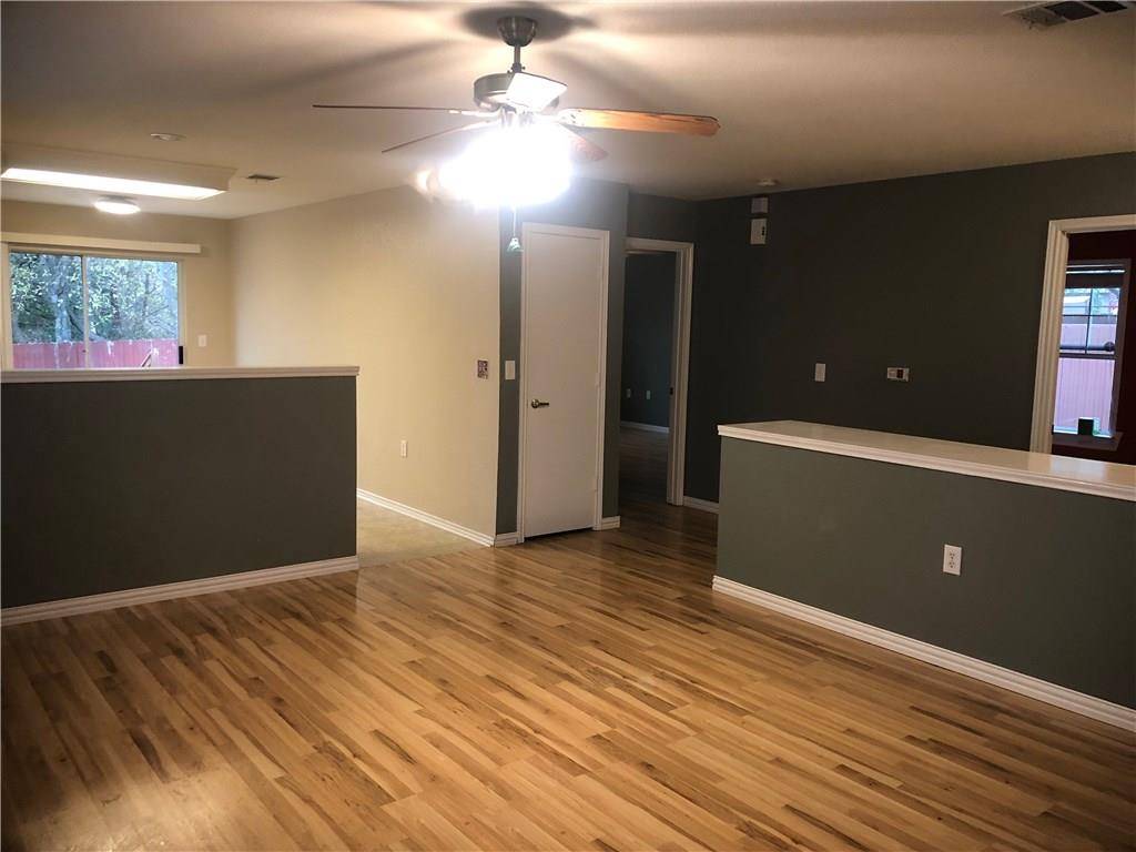 2105 Tranquilo TRL, Austin, TX 78744