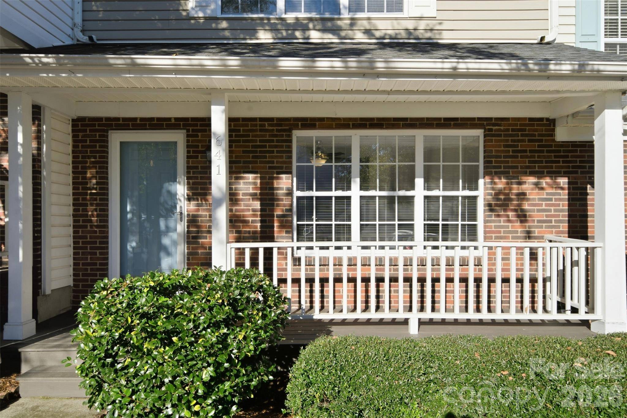641 Mountainwater DR, Charlotte, NC 28262