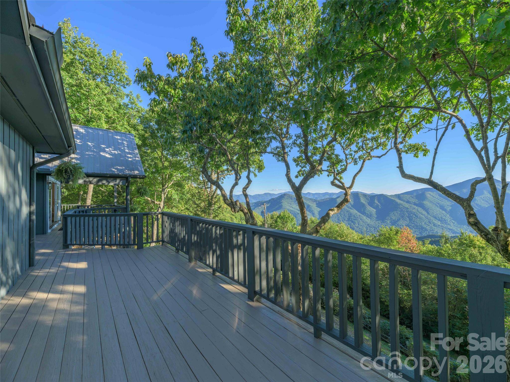 465 Leatherwood RD, Maggie Valley, NC 28751